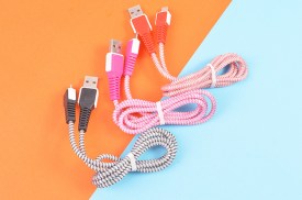 Cable USB a V8 trenzado bicolor (3).jpg